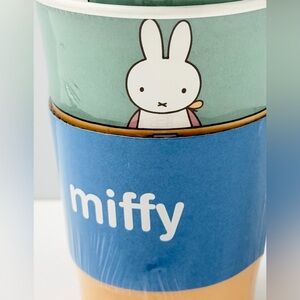 Miffy Green and Retro Yellow Hot Cup Set of 10 with Lids and Sleeves